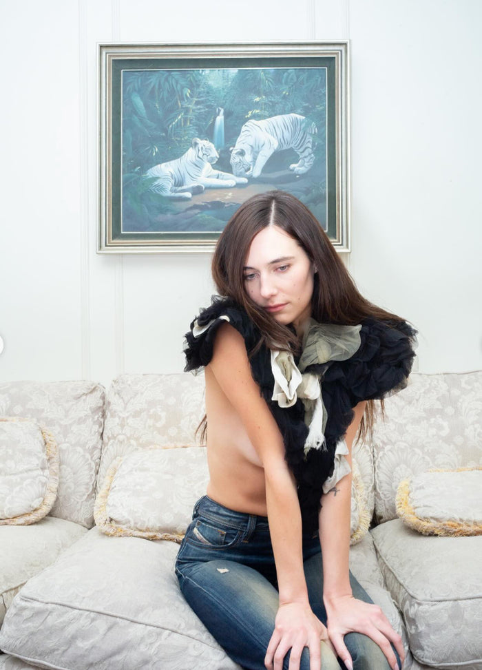 ISSUE MAGAZINE: DEVON CARLSON