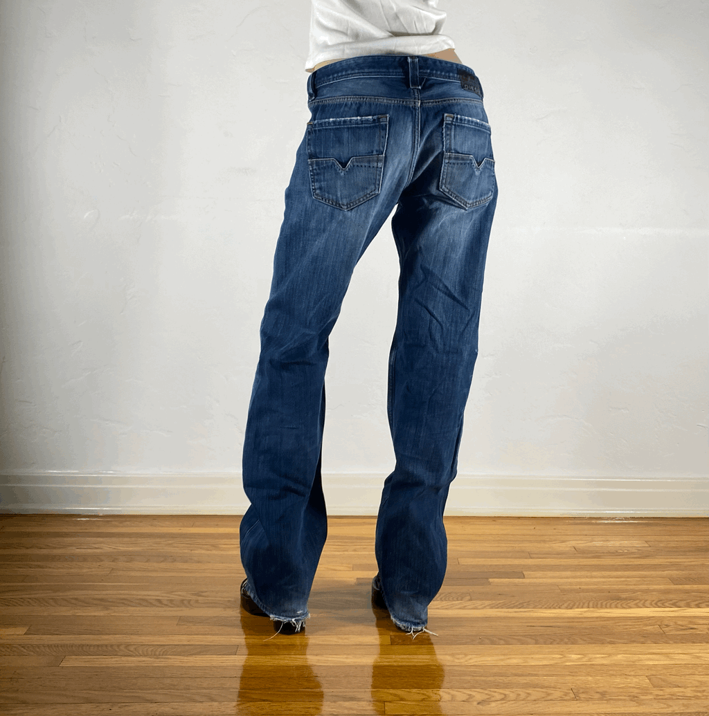 Diesel Relaxed Indigo Jeans, M/L