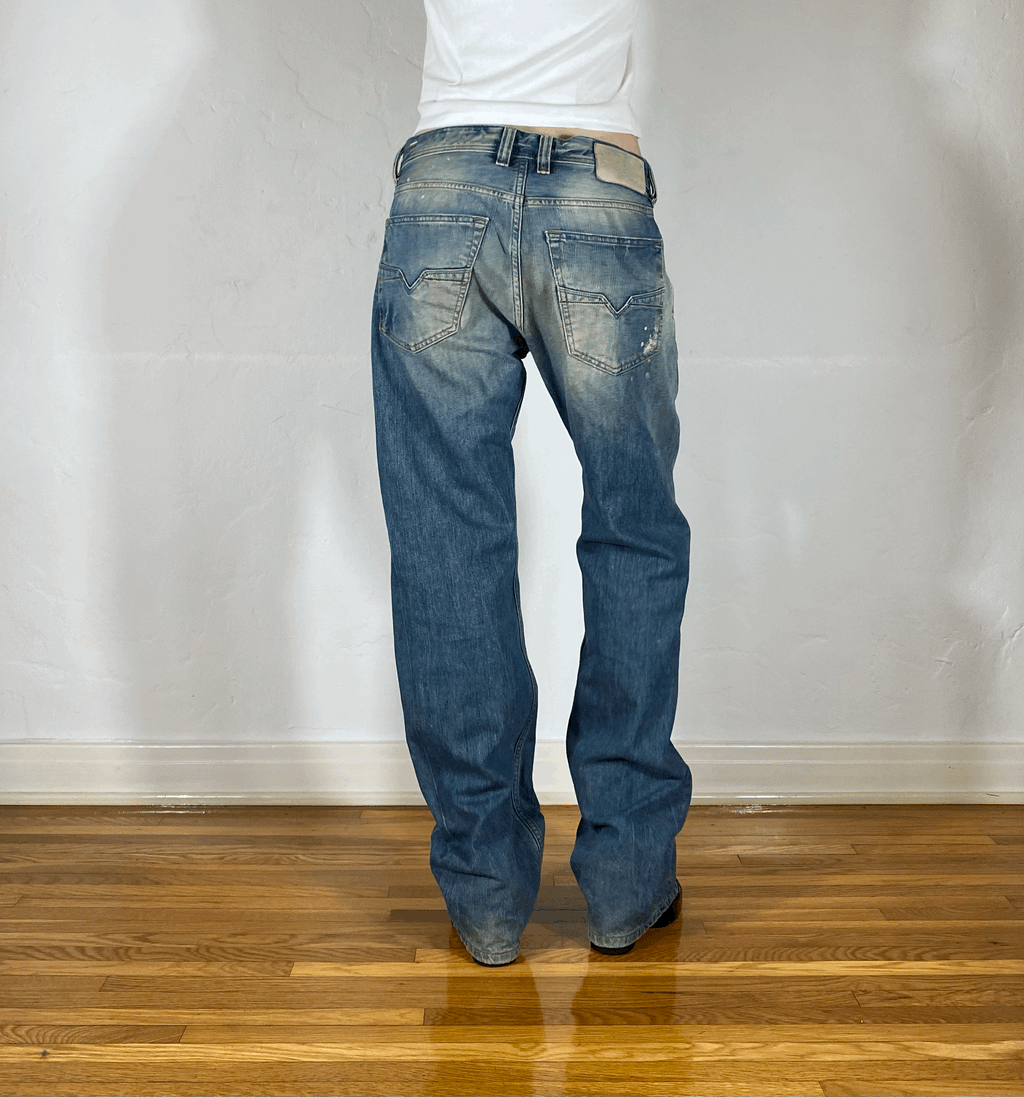 Diesel Relaxed Speckled Blue Jeans, L
