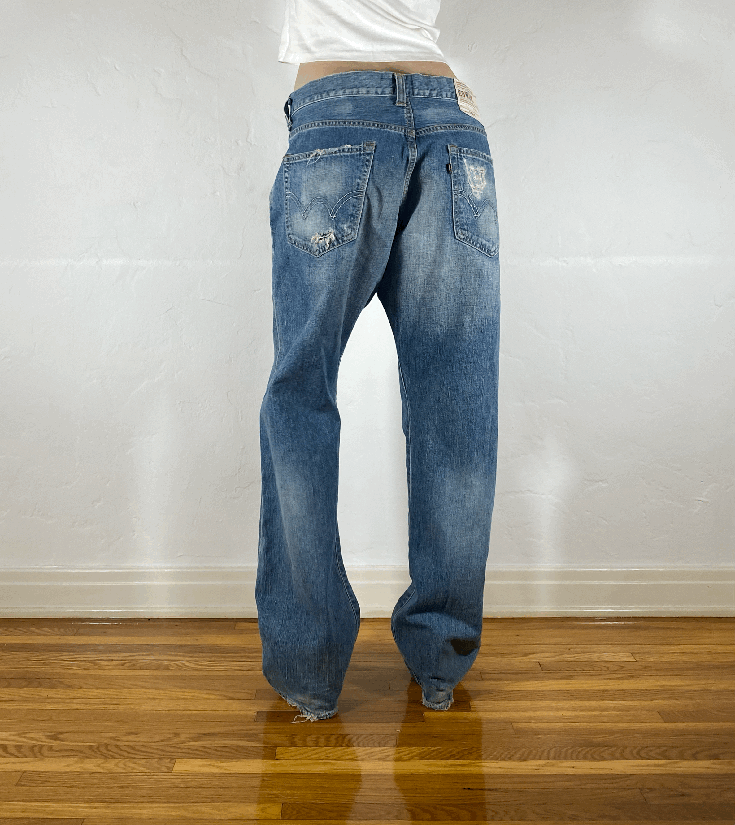 Edwin Distressed Blue Jeans, XL