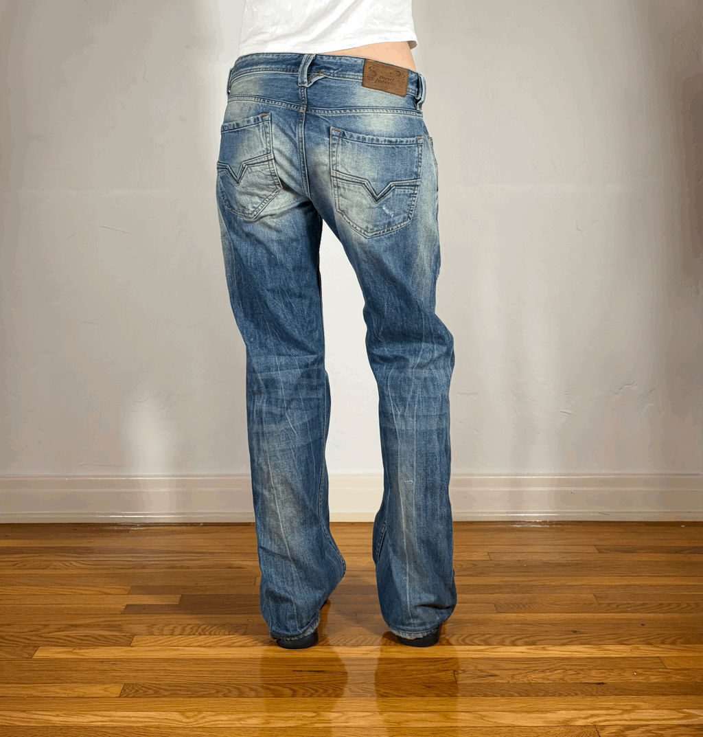 Diesel Relaxed Distressed Green Hue Jeans, M