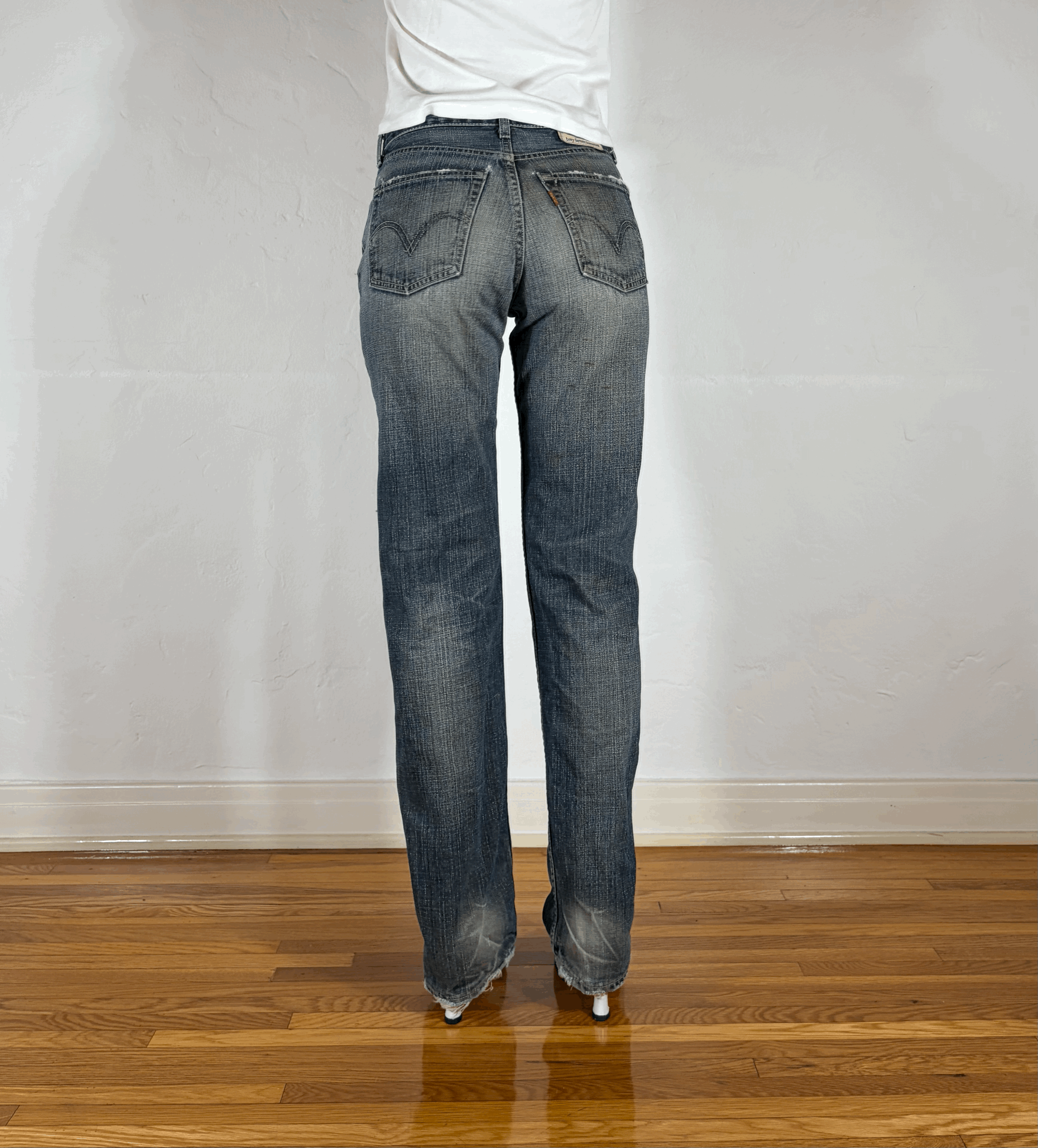 Levi Classic Vintage Streaky Gray Jeans, S