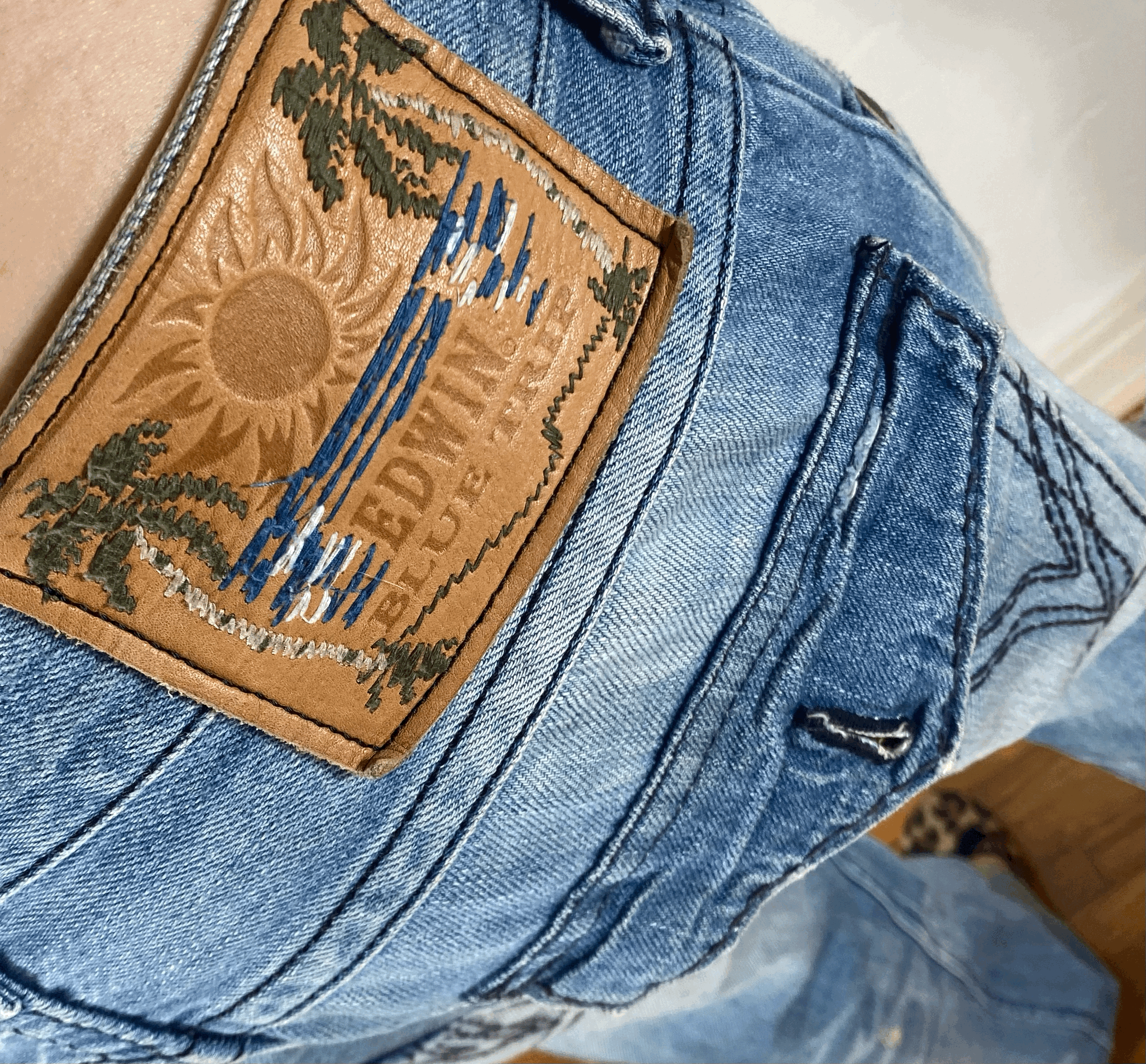 Edwin Soft Blue Palm Tree Jeans, M/L