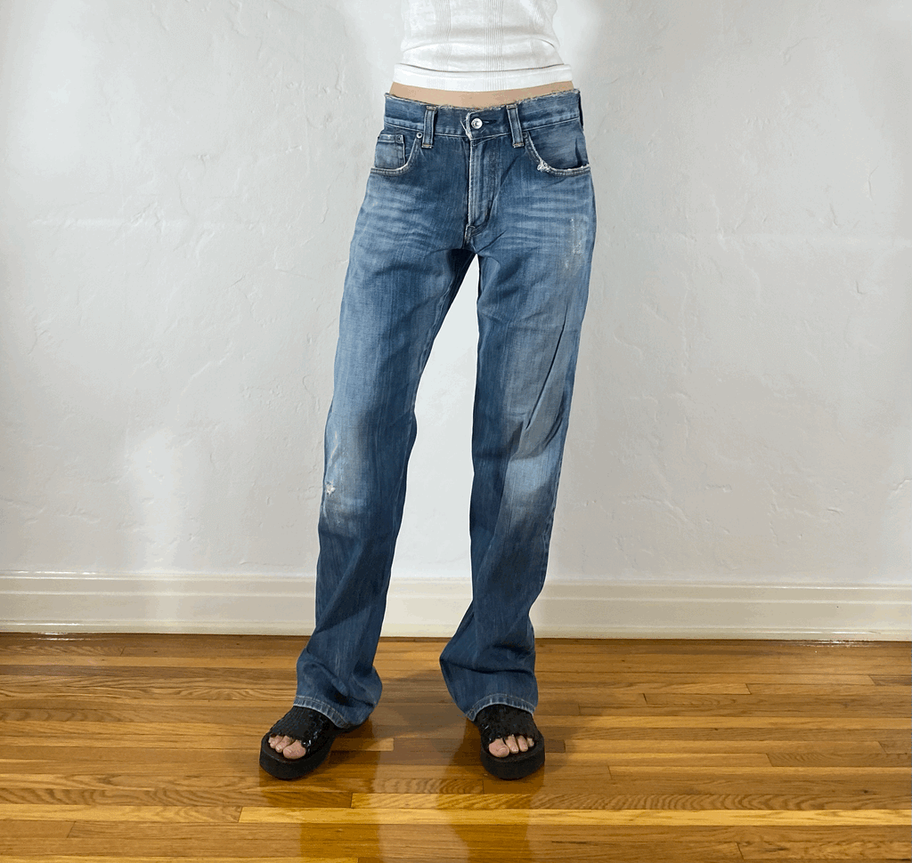 Edwin Soft Distressed Jeans, M