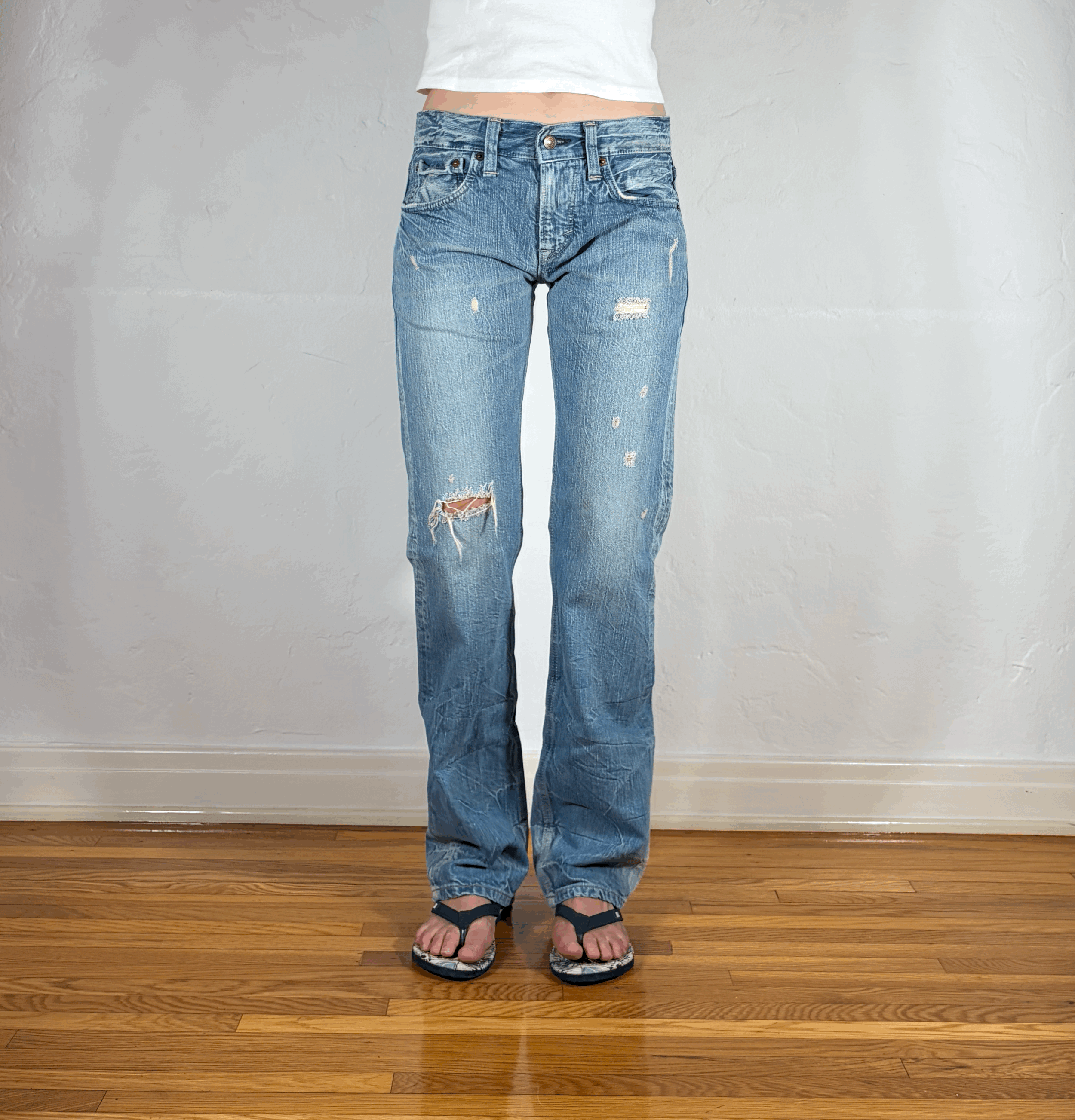 Distressed Unique Blue Distressed Jeans, S