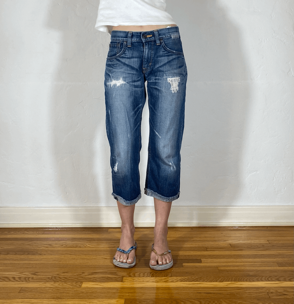 Distressed Capri Jeans, XS