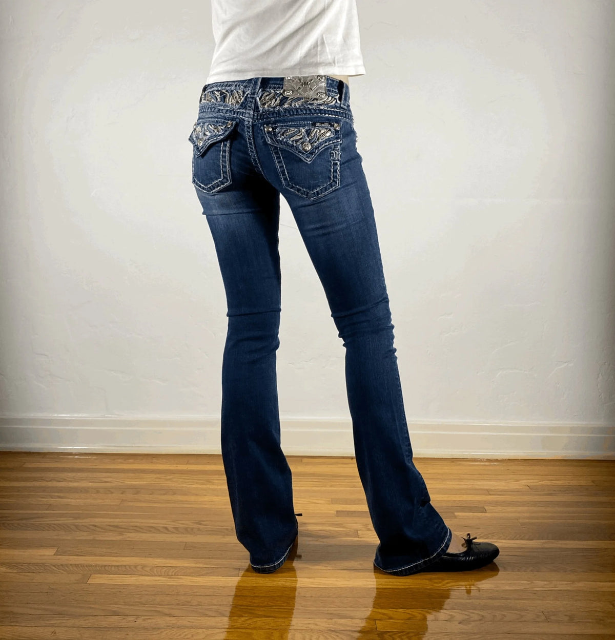 Miss Me Bedazzled Jeans, XS/S