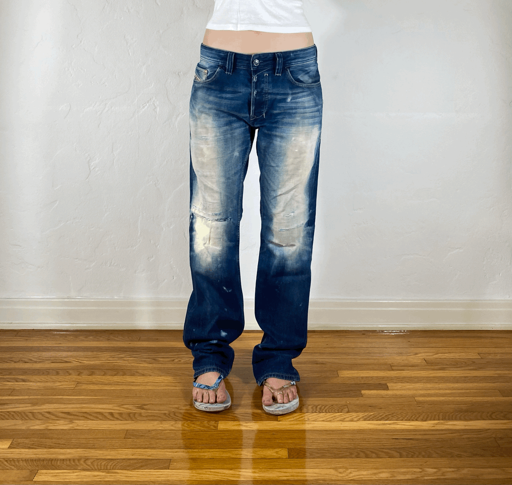 Diesel Relaxed Ombre Speckled Jeans, L