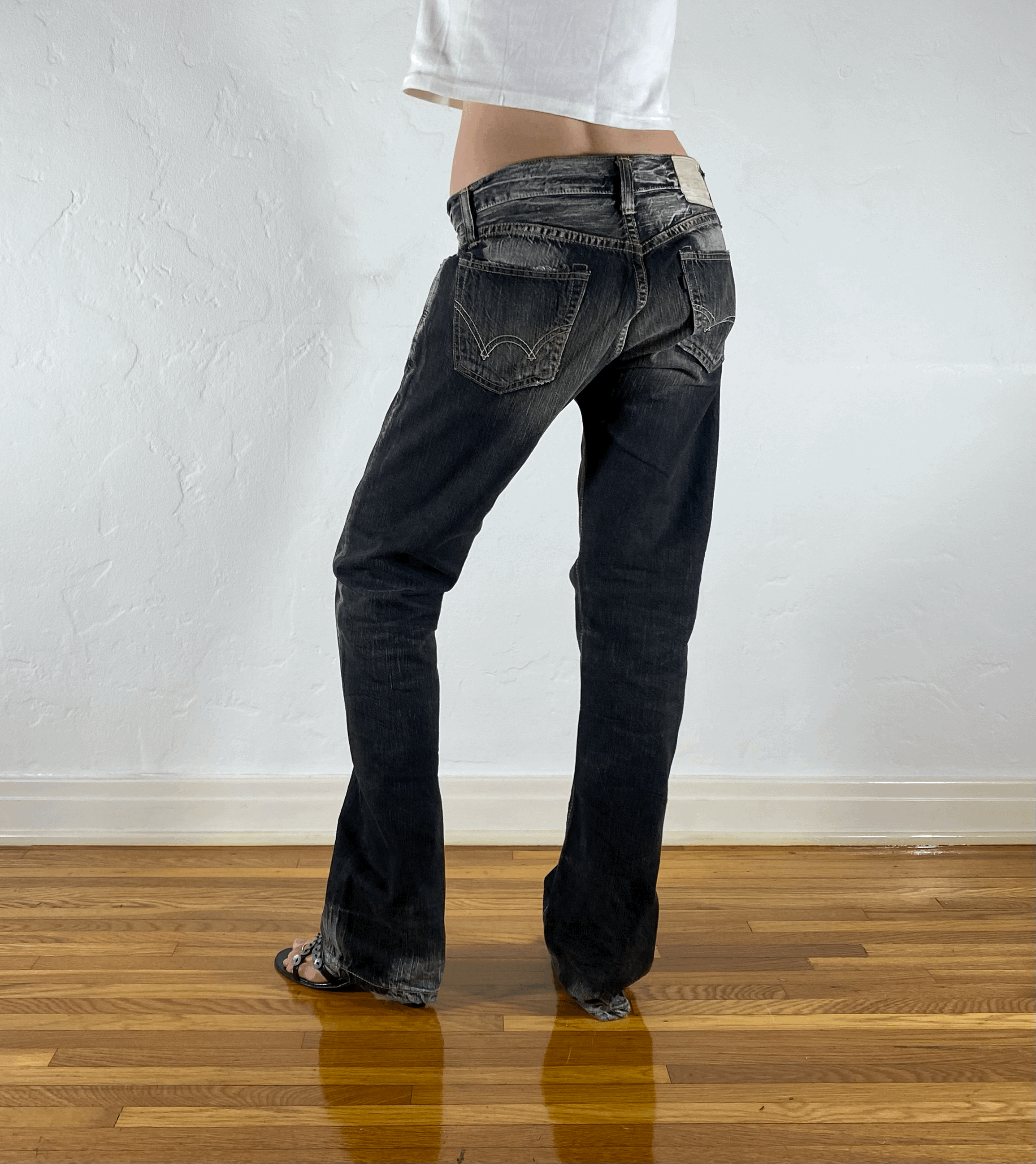 Edwin Gray Distressed Jeans, M