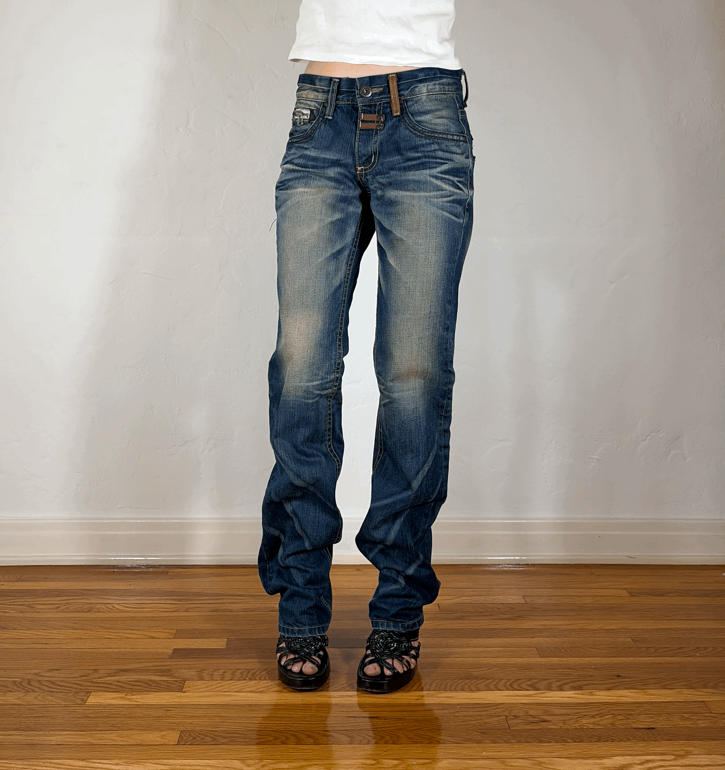 Lolita Brown Off Stitched Jeans, M