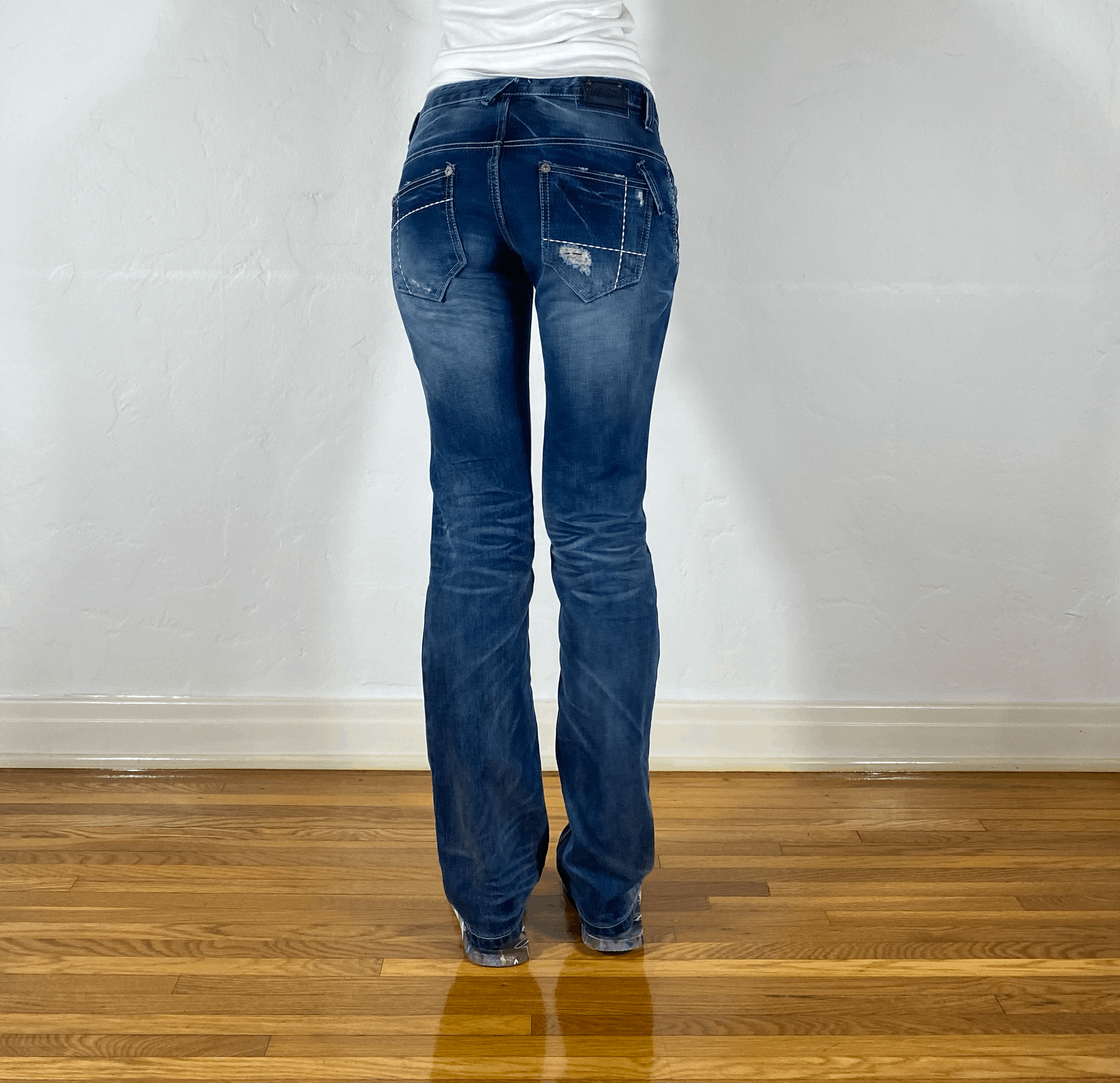 Lolita Distressed Blue Jeans, XS/S