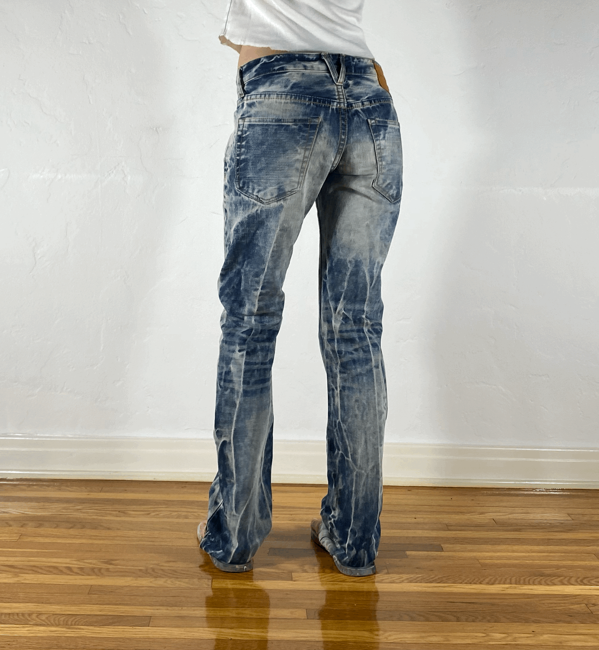 Vanquish Electric Acid Wash Skinny Jeans, M