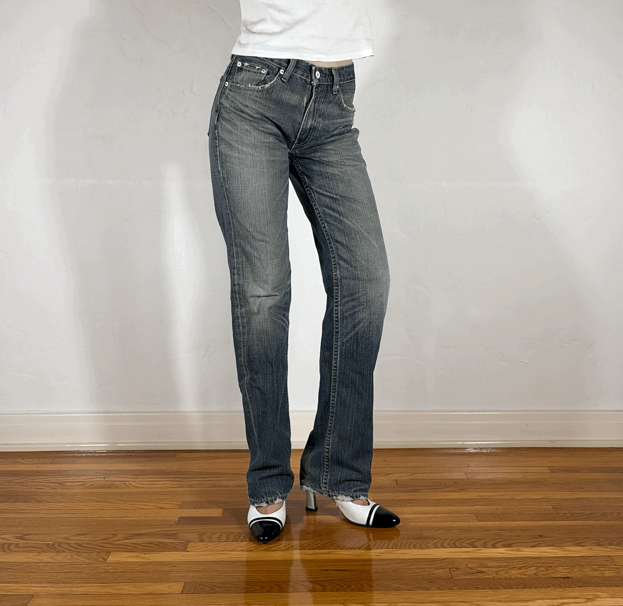 Levi Classic Vintage Streaky Gray Jeans, S