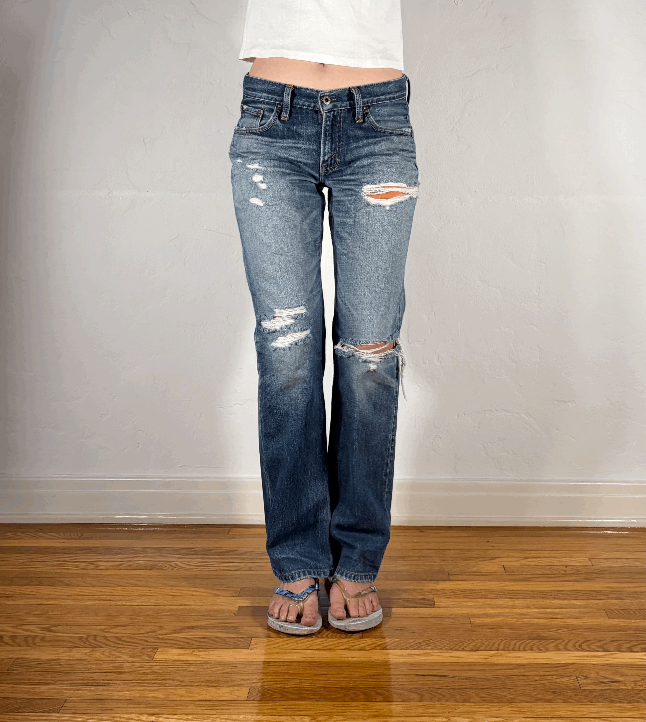 Levi Classic Vintage Ripped Jeans, S