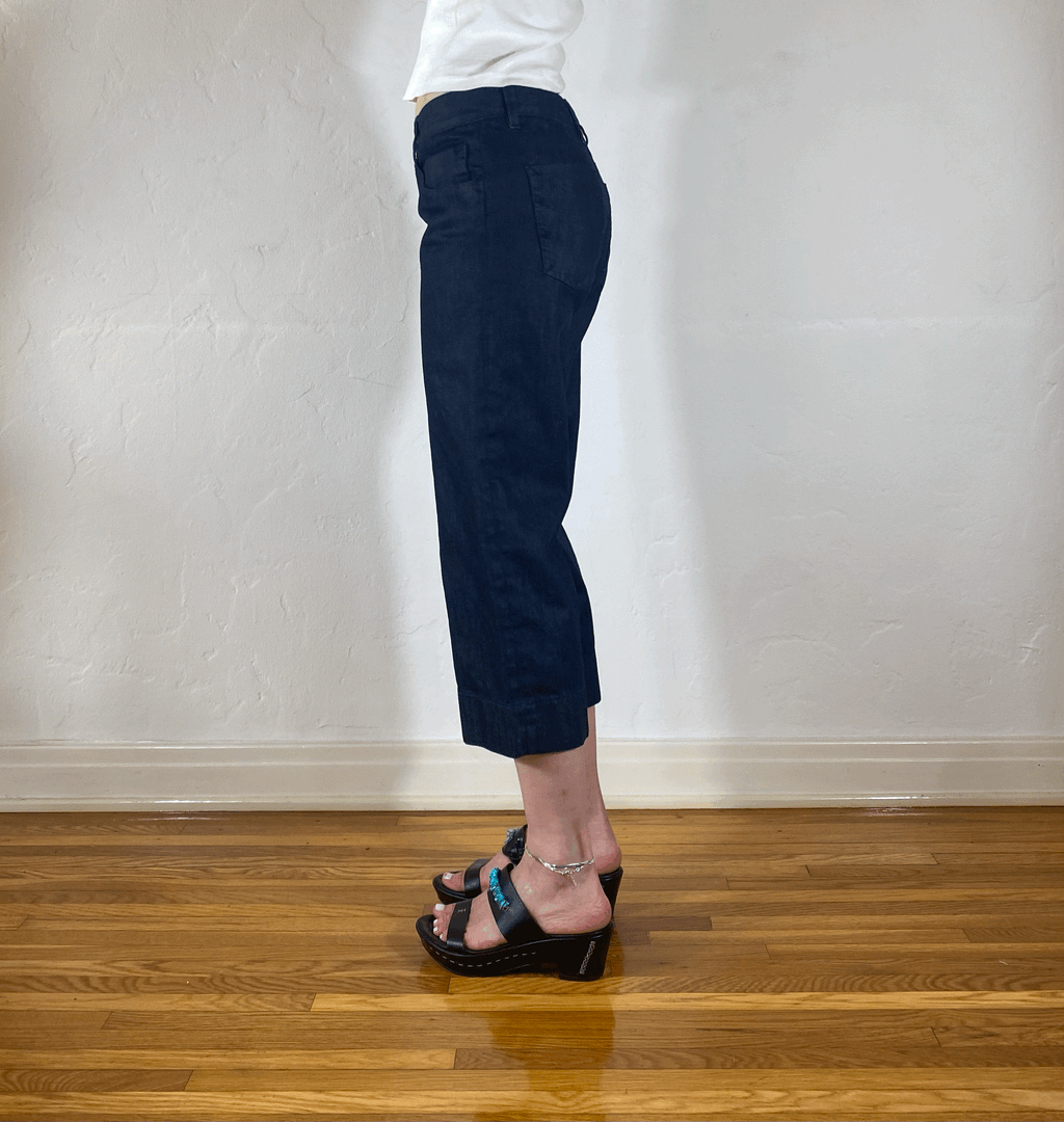 Dolce & Gabbana Black Capri Jeans, M