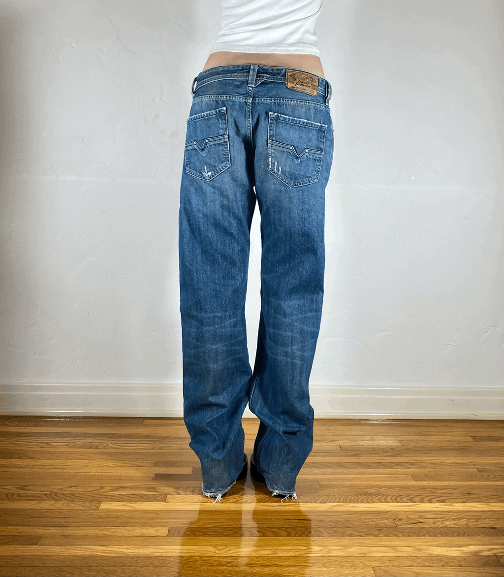 Diesel Relaxed Blue Jeans, L